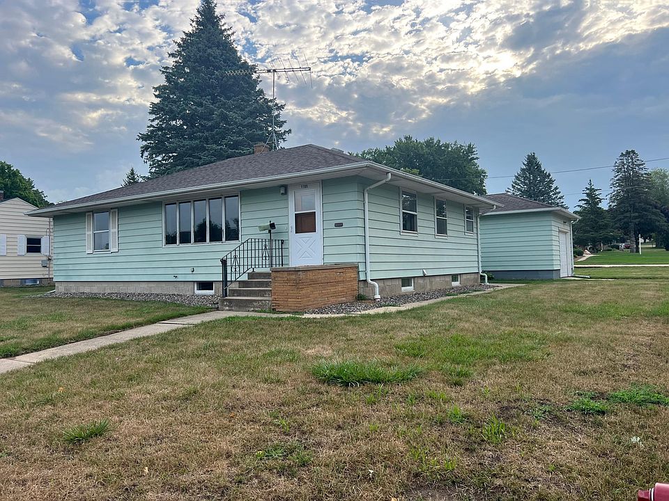 1195 East Ave, Zumbrota, MN 55992 Zillow