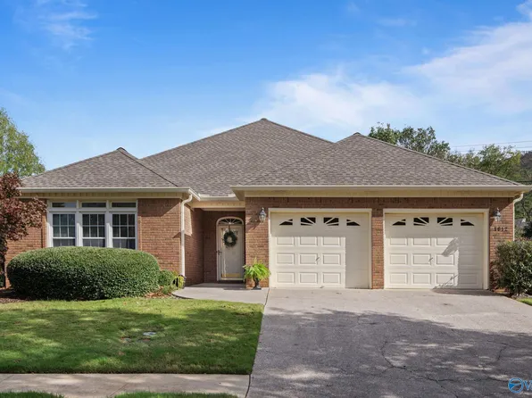 1812 Edgemere Ct SE, Huntsville, AL 35803