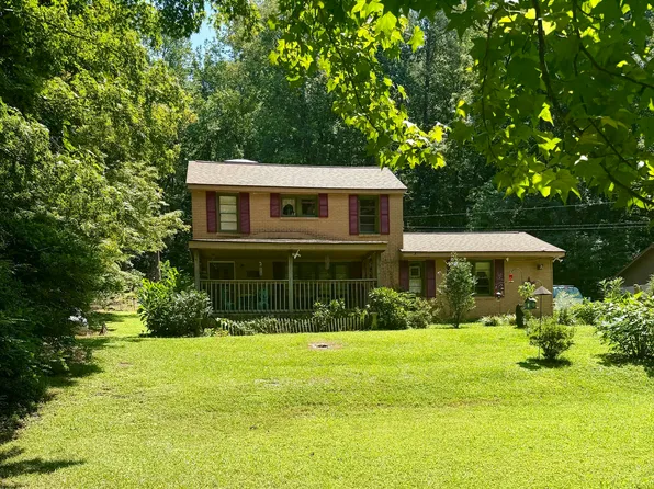 41 Blackwell Dr, Cleveland, GA 30528