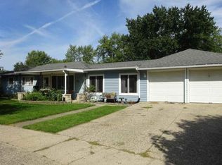 1516 Kenwood Ave, Plymouth, IN 46563