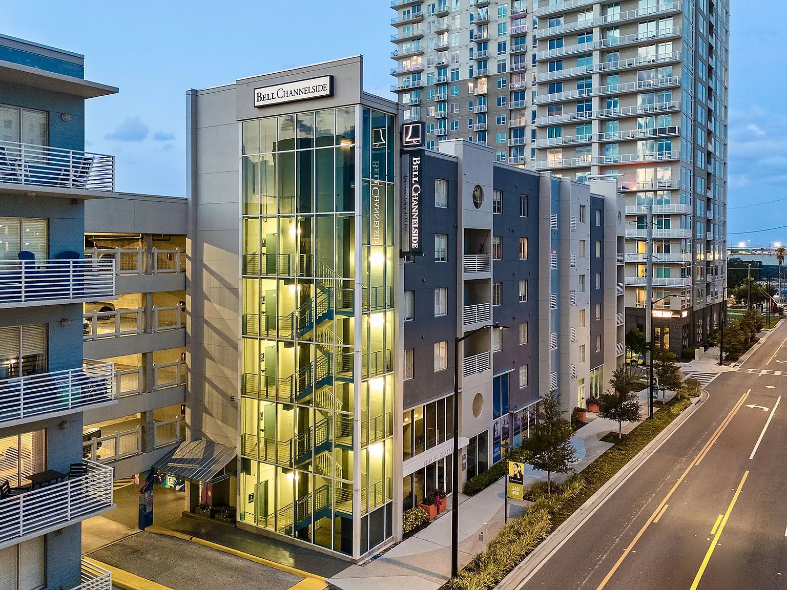 Bell Channelside — Photo 4