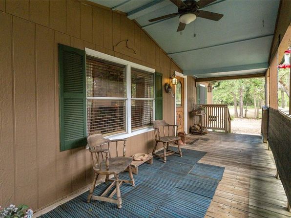 107 Chief, Smithville, TX 78957