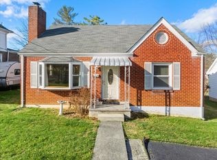 140 13th St NW, Pulaski, VA 24301