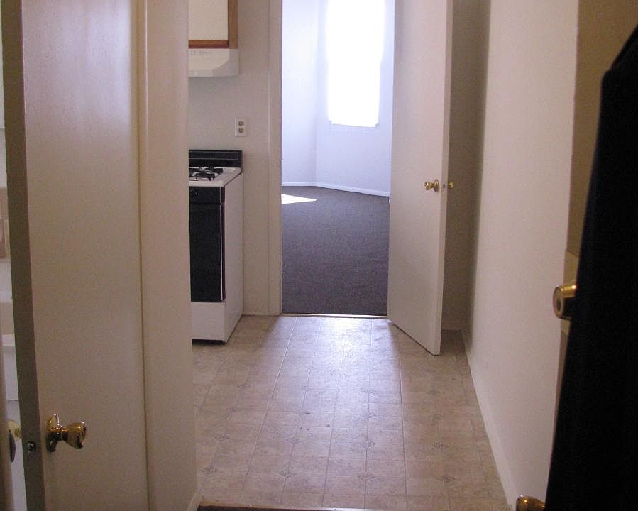 APARTMENT ENTRANCE