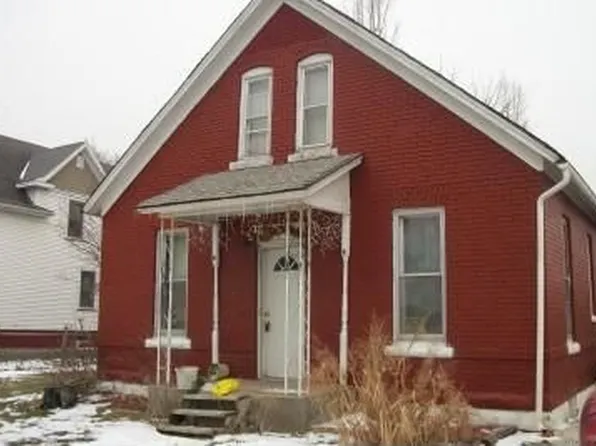 704 N Monroe St, Abingdon, IL 61410