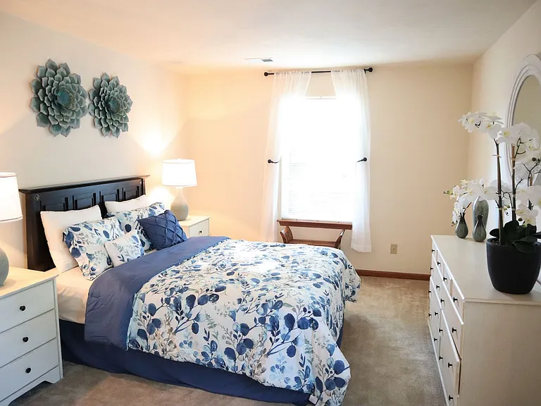 Pembroke Crossing Apartments (825 Crossing Court #103, Virginia Beach, VA 23455) — Photo 48