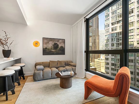 3rd image of 20 Rockwell Pl #1708A