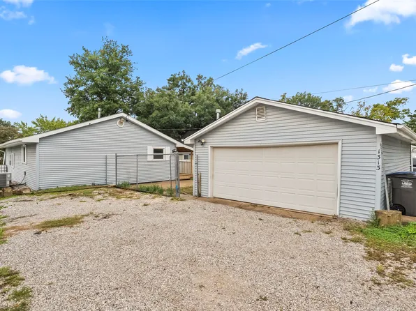 1313 Euclid Ave, Des Moines, IA 50313