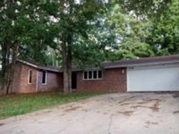406 Wynnwood Dr, Harrison, AR 72601