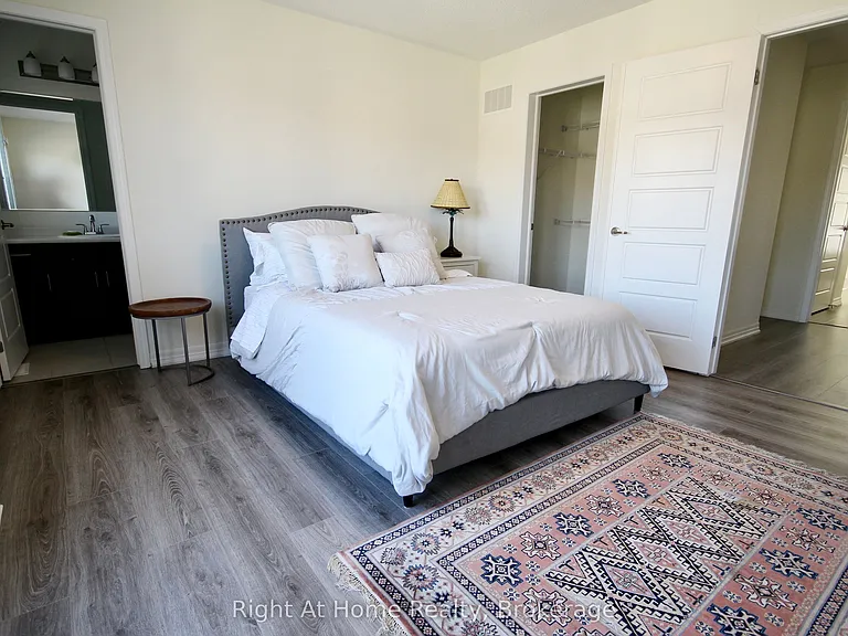 119 Stork St — Photo 23