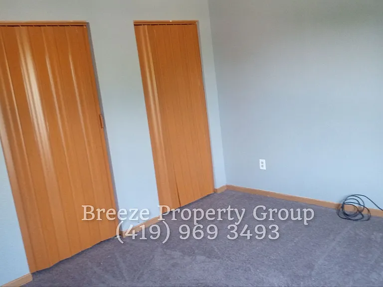1449 N Superior St — Photo 6