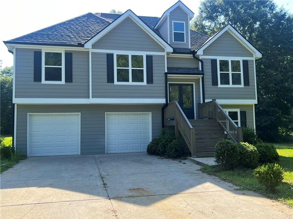 130 Elk Grove Dr