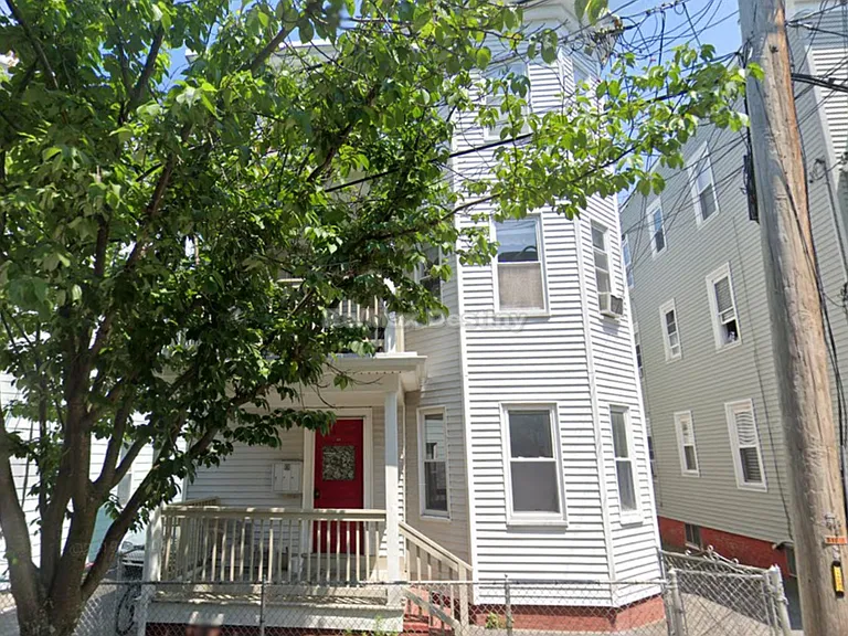 23 Harold St #2 — Photo 1