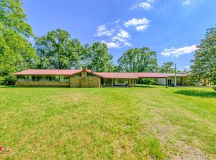 9049 Hosston Vivian Rd, Vivian, LA 71082