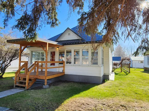 207 1st Ave E, Three Forks, MT 59752