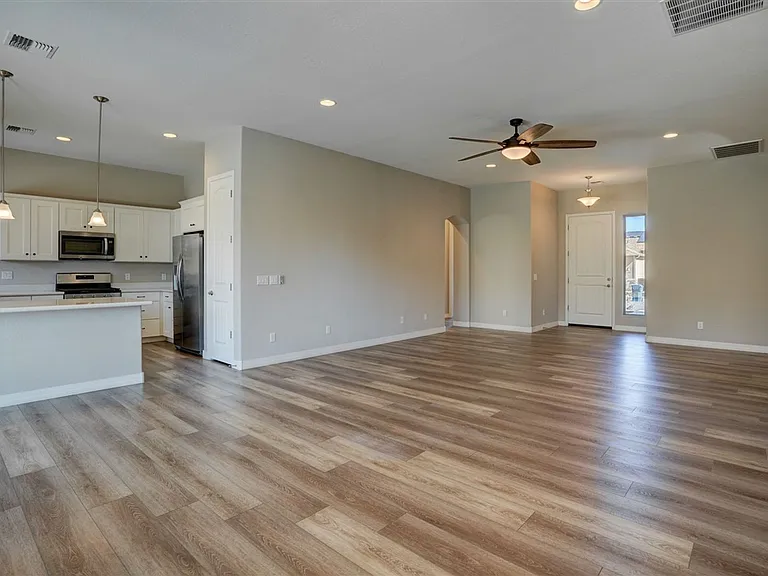 6185 E Beecher Loop — Photo 8