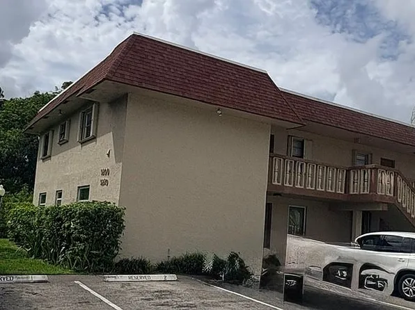 9200 SW 3rd St APT 111, Boca Raton, FL 33428