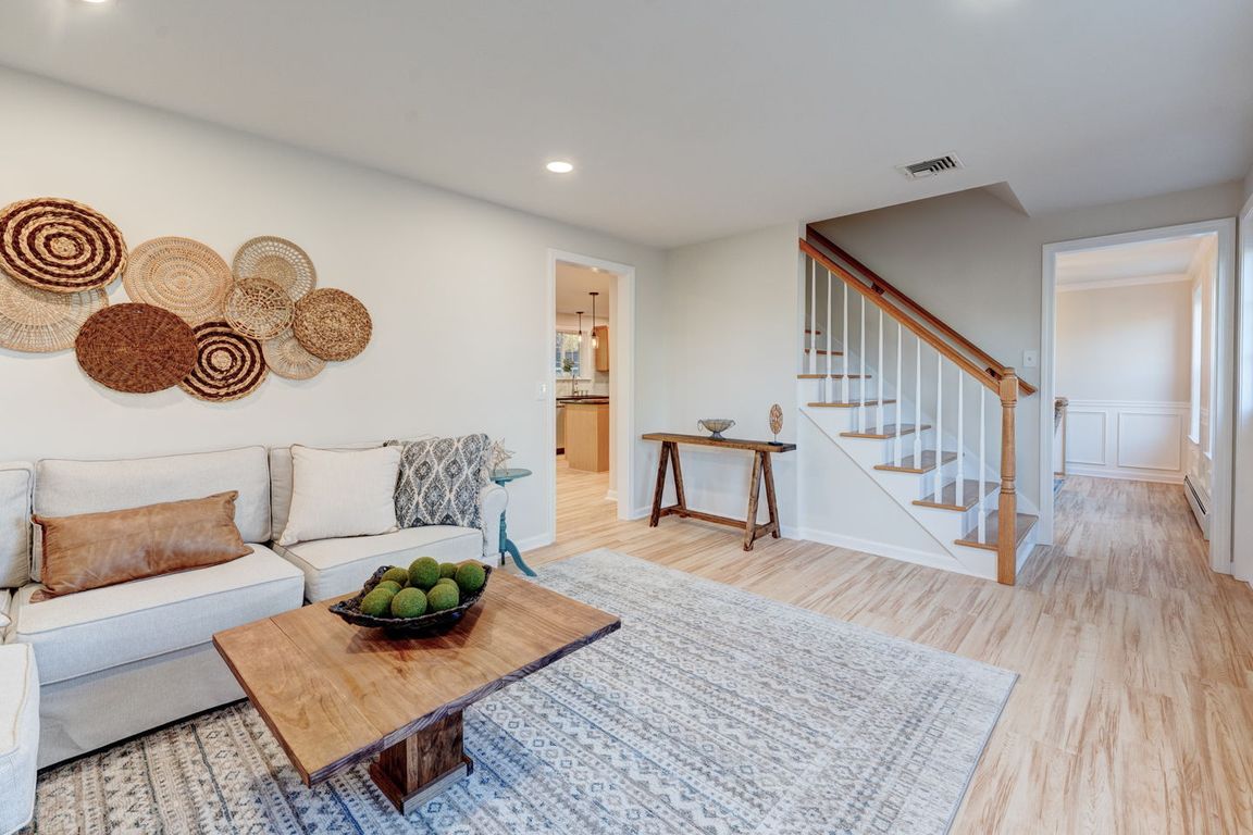 next background image