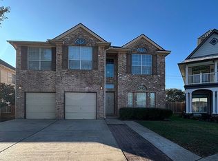 337 Lasso St, Angleton, TX 77515