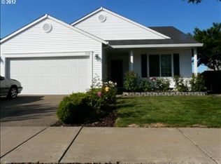 2321 SW Hannah Cir, McMinnville, OR