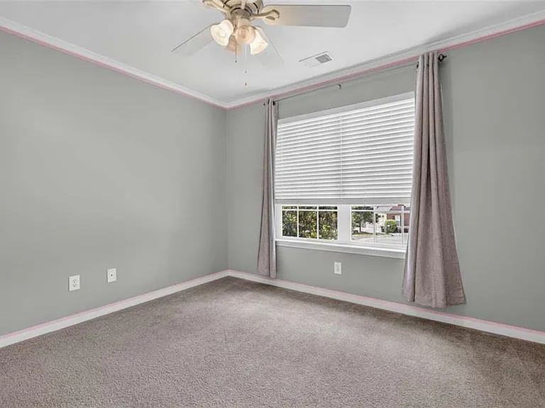 153 Fitzroy Ln — Photo 33