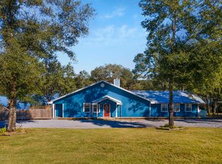 5083 Pine Ridge Dr, Chipley, FL 32428
