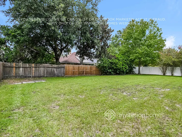 12243 Mantle Dr — Photo 15