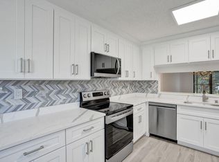 15461 Pembridge Dr APT 307, Delray Beach, FL 33484
