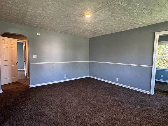 2nd image of 1170 Welton Ave