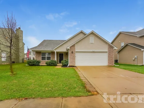 2291 Hampton Dr, Franklin, IN 46131