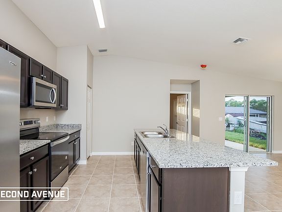 3rd image of 443 Brickell St SE