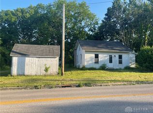 4022 Crane Rd, Tipp City, OH 45371