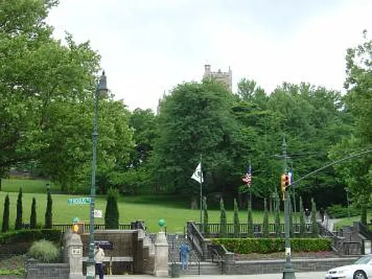 Rented by Corcoran | media 20