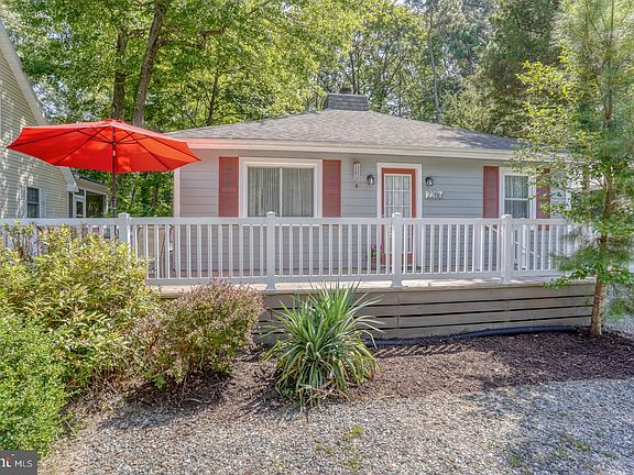 2nd image of 22861 Holly Way E