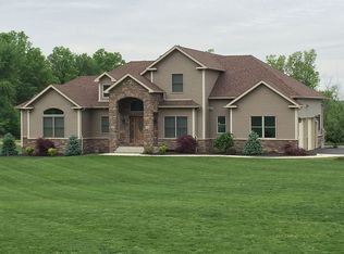 155 N Drury Ln, Newburgh, NY 12550