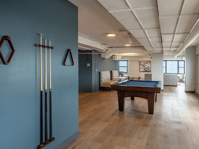 Beachside Apartments — Photo 10