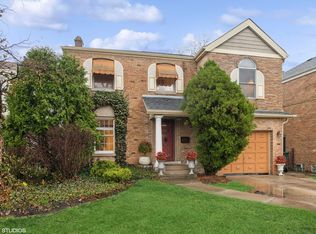 1544 W Talcott Rd, Park Ridge, IL 60068