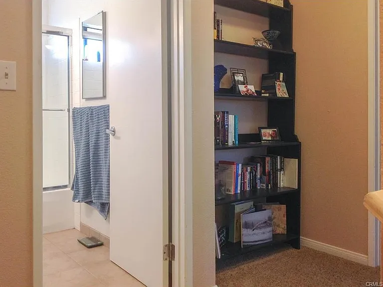 628 E Birch St — Photo 10