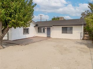 7085 Tamarisk Ave, Yucca Valley, CA 92284