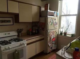 2164 N Claremont Ave APT 2F, Chicago, IL