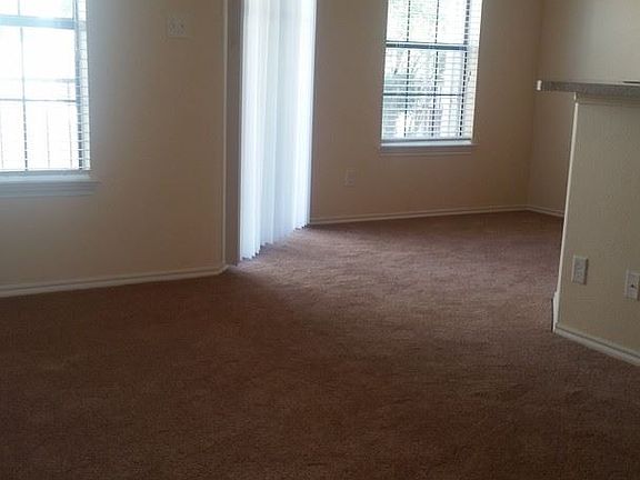4th image of 1509 Forest Park Cir APT 211