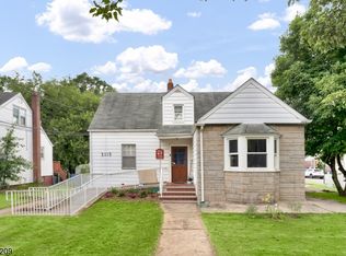2115 N Wood Ave, Linden, NJ 07036