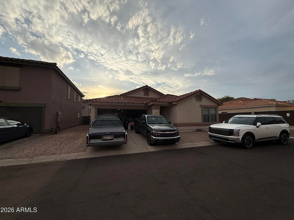 2nd image of 2303 E 35TH Avenue