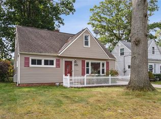 23939 Knickerbocker Rd, Bay Village, OH 44140