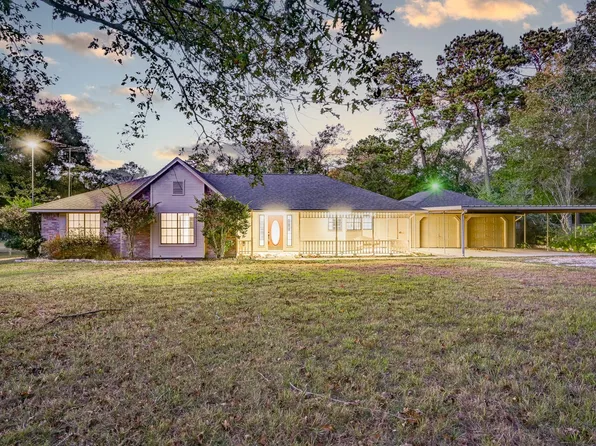 25869 Magnolia Dr, Splendora, TX 77372