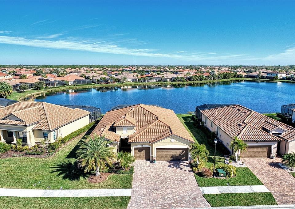 1st image of 20200 Granlago Dr