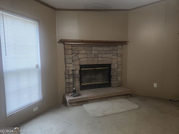 3rd image of 1737 Brook Run