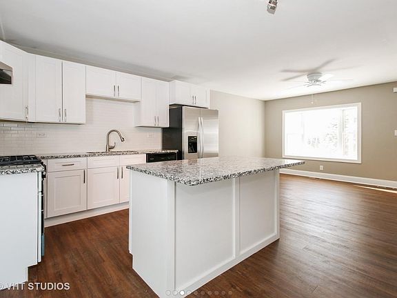 4th image of 146 Springleaf Dr