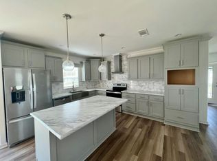 34923 Silver King Dr, Zephyrhills, FL 33541