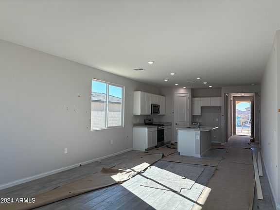 3rd image of 3443 S 177TH Avenue